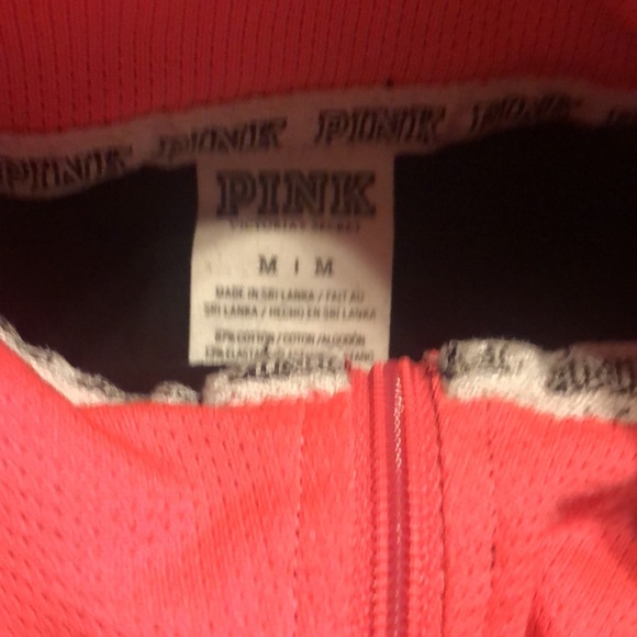 Vs Pink Top - Picture 3 of 5